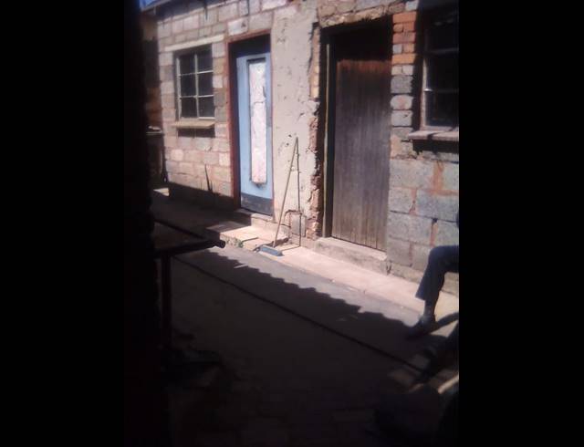 2 BEDROOM HOUSE FOR SALE IN EMDENI